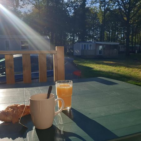 Mobilhome Proche Puy Dufou La Boissiere-de-Montaigu Exterior foto
